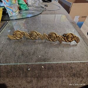Vintage Brass Rose Napkin Rings Set of 4 w Holder Floral Hollywood Regency Decor